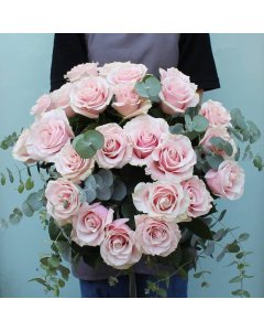 Ramo de 24 rosas de color rosa