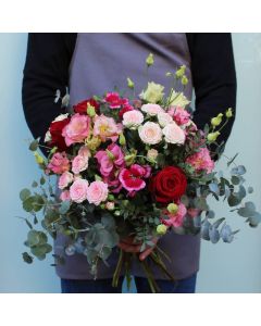 Ramo romántico rojo