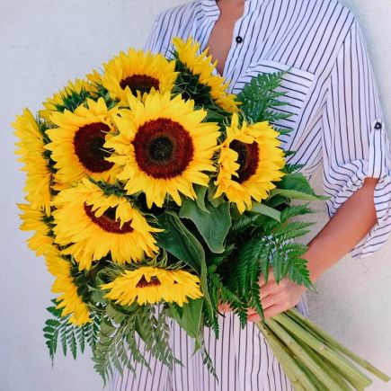 Ramo de girasoles mediano