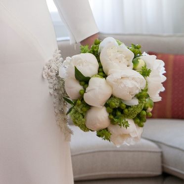 Ramo de novia con peonias Blancas