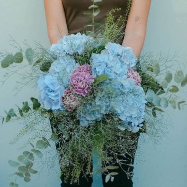 Ramo de hortensias azules romantico