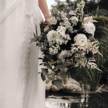 Ramo de novia blanco grande