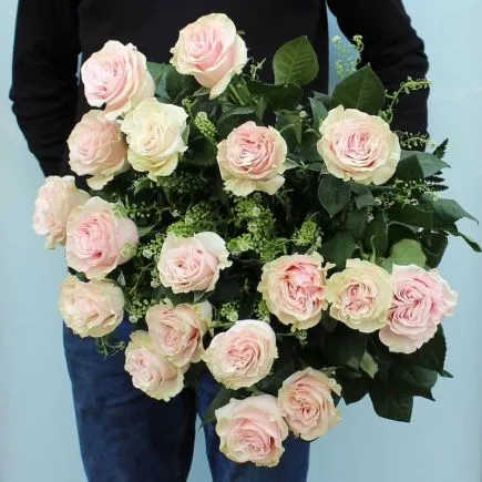 Ramo de rosas rosa