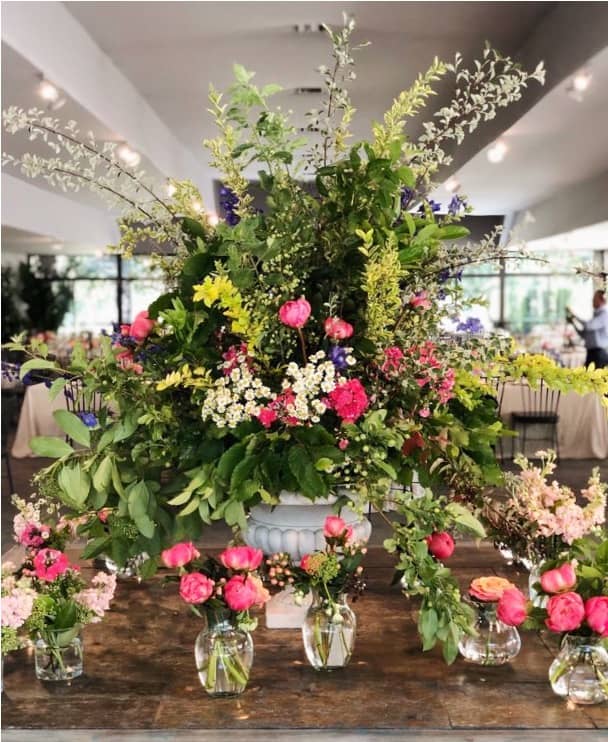 centro de flores para entrada de comedor