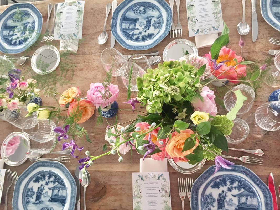 centros de flores para mesa presidencial en bodas