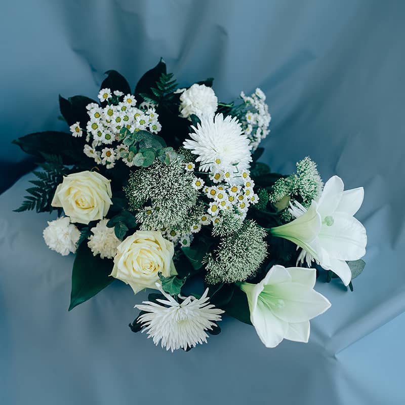 ramo funeral blanco