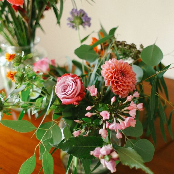 weekly blooms 35 small