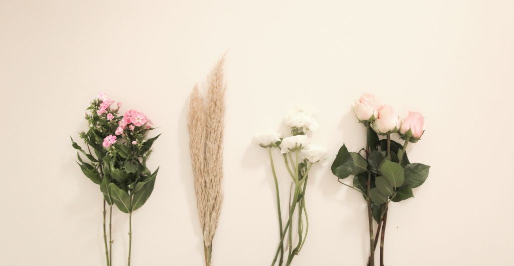 weekly blooms 48 flores
