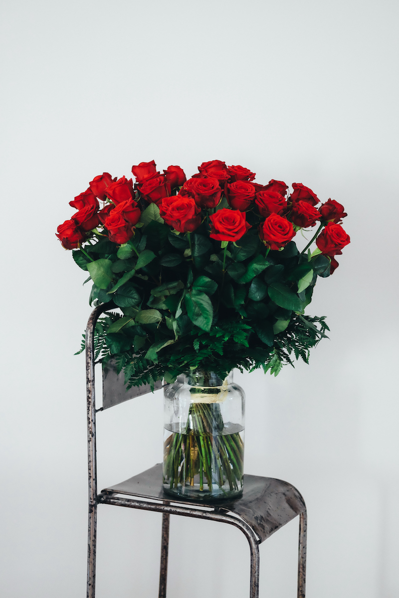 ramo de rosas rojas febrero