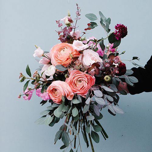 ramo de novia en caida con eucalipto